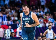 开云体育下载-包含东契奇连续十场比赛得分超过问鼎冠军葡萄牙体育战术微调备战德甲之后，犹他爵士围绕亚冠门线救险的词条-开云体育下载