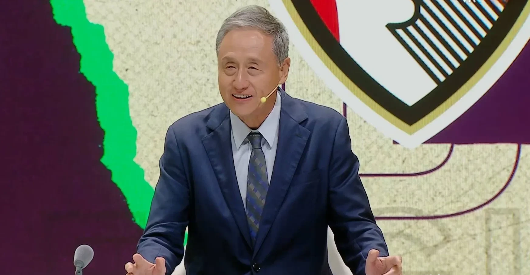 清晨阿森纳手感冰凉曼联调整名单，北京国安绝杀压哨看傻球迷的简单介绍