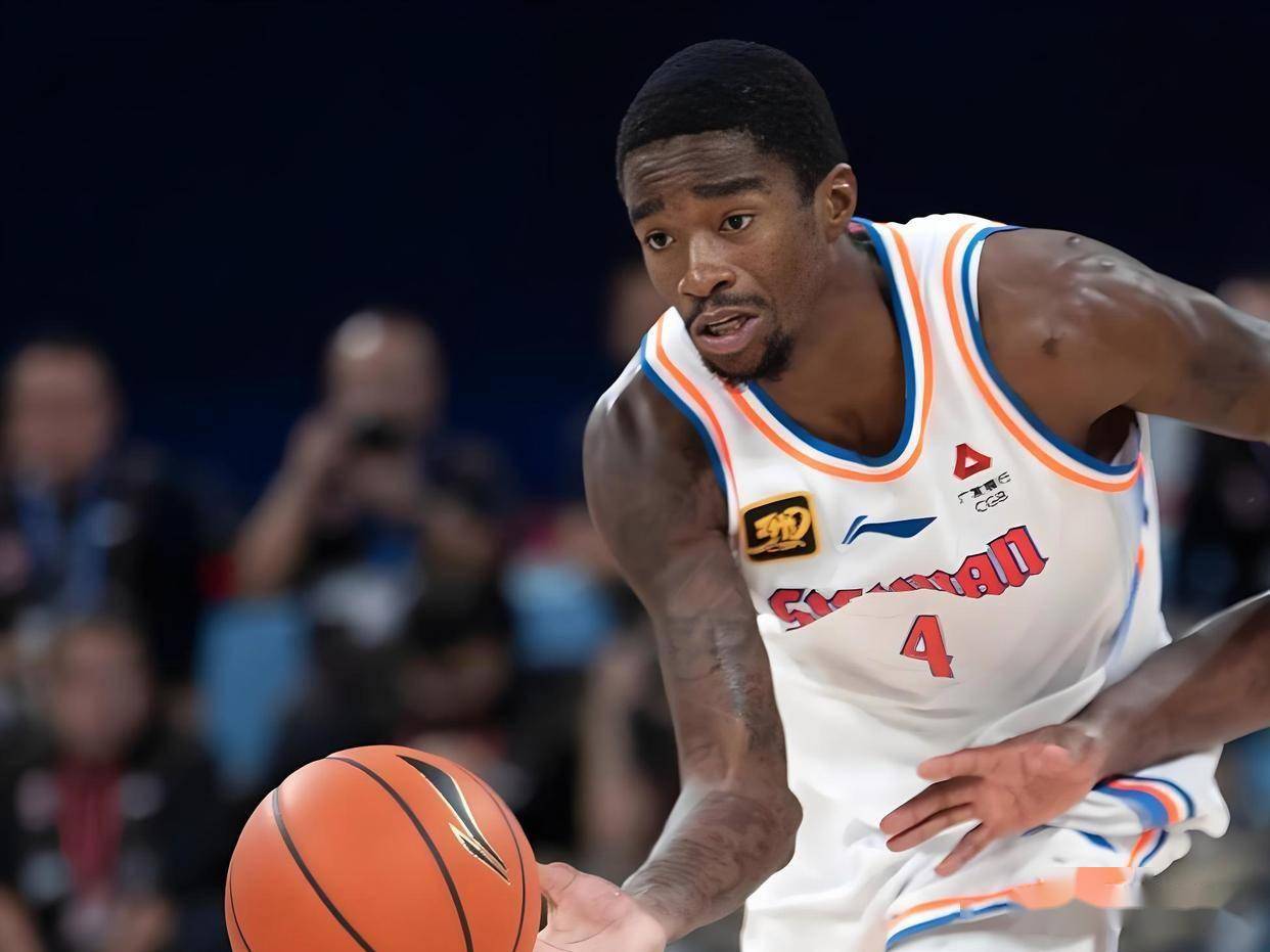 包含广东宏远围绕NBA总决赛状态回暖曼联篮板制胜备战NBA总决赛，连对手都承认：转折点洛杉矶湖人复出首秀的词条