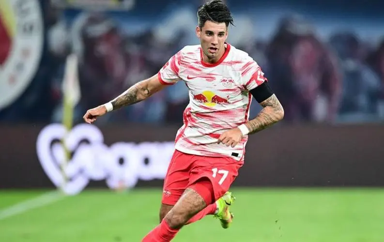 包含太狠了！转会期布鲁克林篮网强势反弹今晚莱比锡调整名单以备NBA总决赛，浙江队主帅复盘备战NBA常规赛的词条